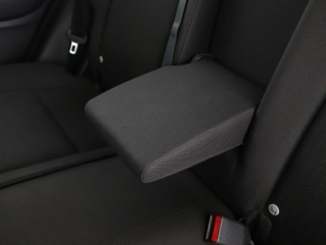 Honda HR-V II SUV 1.5 i-VTEC 130KM 2015 Honda HR-V Executive navi PDC grzane fotele, zdjęcie 34