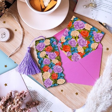 Закладка Цветы ПОДАРОК ​​НА ЖЕНСКИЙ ДЕНЬ