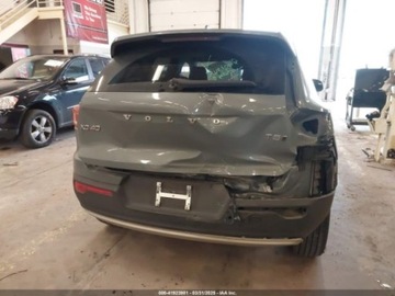 Volvo XC40 2021 Volvo XC 40 T5 Momentum 2021 2.0l 2.0 Benzyna 248KM, zdjęcie 4