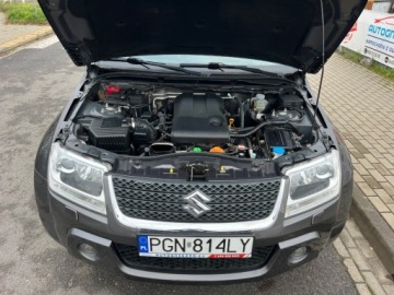 Suzuki Grand Vitara II 2012 Suzuki Grand Vitara 4X4 XENONY NAWIGACJA KLIMATYZACJA GRZANE FOTELE TEMPOM, zdjęcie 24