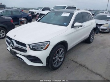 Mercedes GLC C253 2021 Mercedes-Benz GLC 2021r, 300, 4Matic, 2.0L 2.0 Benzyna 255KM, zdjęcie 5