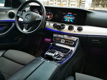 Mercedes Klasa E W213 Limuzyna 2.0 220d 194KM 2016 MERCEDES W213 2.0 220d * 100% Bezwypadkowy * Salon Polska * Serwisowany *, zdjęcie 5