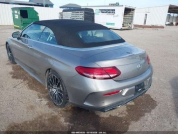 Mercedes Klasa C W205 Kabriolet Facelifting 2.0 300 258KM 2019 Mercedes-Benz Klasa C MERCEDES-BENZ C 300 2.0 Benzyna 259KM, zdjęcie 4