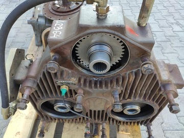 РЕДУКТОР LIEBHERR PVG 450C 453 REGEN.