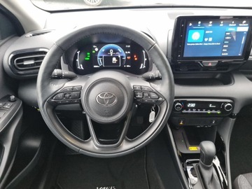 Toyota Yaris IV Hatchback 1.5 Hybrid Dynamic Force 116KM 2024 Toyota Yaris Hybrid 1.5 Style IV (2020-) Hybrid 1., zdjęcie 17