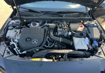 Mercedes CLA C118/X118 Coupe Plug-In 1.3 250e 218KM 2021 Mercedes-Benz CLA 1.3 Hybryda plug-in 218 KM LED Nawigacja Kamera Sensor R, zdjęcie 24