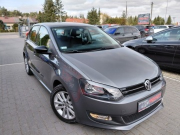 Volkswagen Polo V Hatchback 5d 1.6 TDI-CR DPF 90KM 2011 Volkswagen Polo Klimatyzacja Tempomat Alu Elektryka 1.6 Diesel 90KM, zdjęcie 2