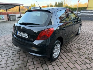 Peugeot 207 Hatchback 5d 1.4 16V 88KM 2007 Peugeot 207 Tylko 167tyśkm! KLIMA Zwykła Benzyna 1.4 16V TRENDY 2007 5DRZWI, zdjęcie 4