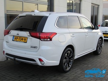 Mitsubishi Outlander III 2016 Mitsubishi Outlander PHEV*RADARY*ACC*MAX OPCJA*TOP, zdjęcie 2