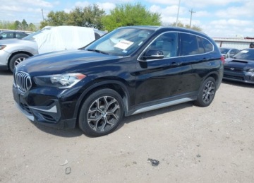BMW X1 F48 2021 BMW X1 2021r., Sdrive28i, 2L, od ubezpieczalni 2.0 Benzyna 231KM, zdjęcie 1