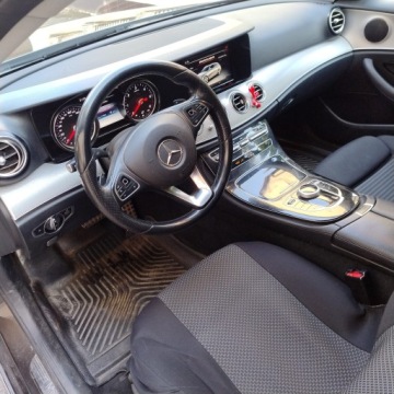 Mercedes Klasa E W213 2017 Mercedes 213, E-klasa, diesel, avangarde, kombi, 7-osobowy, zdjęcie 5