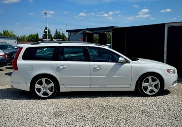 Volvo V70 III Kombi 2.5 T 231KM 2010 Volvo V70 2.5T 231KM Rdesing Skory BiXenon PDC Summum climatronic 2.5, zdjęcie 12