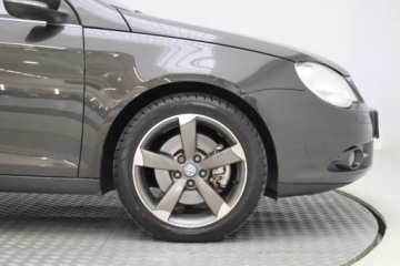 Volkswagen EOS Coupe Cabrio Facelifting 2.0 TDI CR DPF 140KM 2011 VW Eos 2.0 TDI, Navi, Klima, Klimatronic, zdjęcie 13