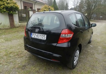Honda Jazz III 1.4 i-VTEC 100KM 2012 Honda Jazz AUTOMAT 1,4 papiery SERWISY 1wlasciciel PO LIFT 1.3 Benzyna, zdjęcie 1