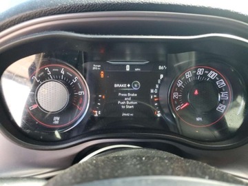 Dodge Challenger III 2023 Dodge Challenger Gt 2023 3.6 Benzyna 303KM, zdjęcie 9