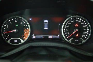 Jeep Renegade SUV 1.4 MultiAir 140KM 2017 Jeep Renegade 1.4 MultiAir, Salon Polska, zdjęcie 7