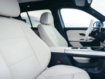 Mercedes GLB 2026 MERCEDES-BENZ GLB 250+ EQ Progressive Suv (272 KM) 2026, zdjęcie 2