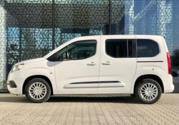 Toyota 2022 Toyota Proace City Verso Proace City Verso Business FV23 Salon PL Serw, zdjęcie 2