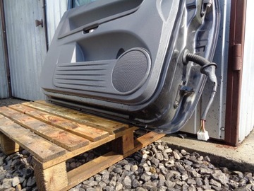 DVEŘE LEVÉ PŘEDNÍ KOMPLETNÍ MITSUBISHI COLT HB 3D VI FACELIFT 08-