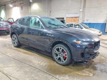 Maserati Levante 2017 Maserati Levante Luxury 2017 3.0 Benzyna 345KM, zdjęcie 4