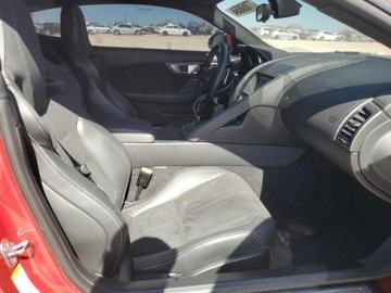 Jaguar F-Type Coupe Facelifting 5.0 V8 S/C 550KM 2016 Jaguar F-Type 2016, 5.0L, 4x4, R, porysowany lakier 5.0 Benzyna 550KM, zdjęcie 8