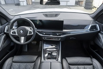 BMW X5 G05 SUV Facelifting 3.0 30d 298KM 2025 BMW X5 xDrive30d Dostępny od ręki!, zdjęcie 12