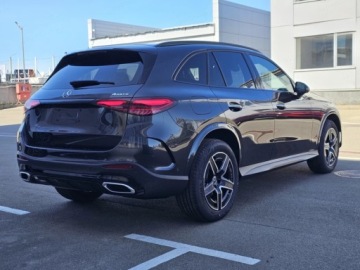 Mercedes GLC C254/X254 SUV 2.0 200d 163KM 2026 MERCEDES-BENZ GLC 200 d 4-Matic AMG Line 2.0 (163KM) 2026, zdjęcie 3