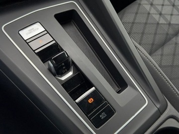 Volkswagen Golf VII Hatchback 5d Facelifting 1.5 TSI ACT 150KM 2020 Volkswagen Golf 1.5TSI 150KM, R-Line, Gwarancja,Serwis ASO,FV23 1.5 150KM, zdjęcie 25