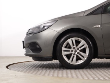 Opel Astra K Hatchback Facelifting 1.2 Turbo 110KM 2020 Opel Astra 1.2 Turbo, Salon Polska, 1. Właściciel, zdjęcie 12