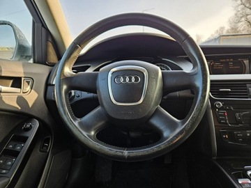 Audi A4 B8 Limousine 1.8 TFSI 160KM 2008 Audi A4 Limousine 1,8 benzyna 160KM, zdjęcie 9