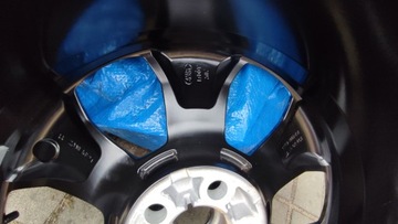 NOVÉ 20X8,5J LAND ROVER DEFENDER DISCOVERY 2024 RANGE MICHELIN L663