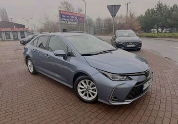 Toyota Corolla XII Sedan 1.5 VVT-i 125KM 2022 Toyota Corolla 1.5i NAVI Ledy Kamera Salon PL 60.000 km 1.5 Benzyna, zdjęcie 2