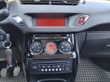 Citroen C3 II Hatchback facelifting 1.2 VTi 82KM 2014 Citroen C3 Bogata wersja exclusive., zdjęcie 9