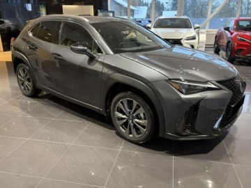 Lexus UX Crossover Facelifting 2.0 300h 199KM 2025 Od ręki - 300h F Sport Design 2.0 Hybrid Dynamic Force 199KM | Martwe pole!, zdjęcie 3