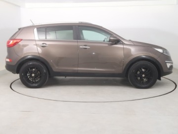 Kia Sportage III SUV 2.0 DOHC 163KM 2013 Kia Sportage 2.0 CVVT, 4X4, Skóra, Navi, Xenon, zdjęcie 5