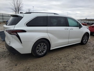 Toyota Sienna III 2023 Toyota Sienna Xle 2023 2.5l 2.5 Hybryda 245KM, zdjęcie 3
