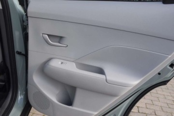 Hyundai Kona II 2023 Hyundai Kona HYUNDAI KONA 2.0 150KM ALU18 LED NAVI Virtual Kamera Gwarancj, zdjęcie 30