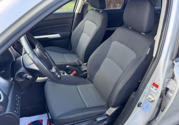 Suzuki Vitara III SUV 1.6 VVT 120KM 2017 Suzuki Vitara 1,6 120KM 4x4 Climatronic Kamera NAVI Bezwypadkowy Serwis, zdjęcie 22