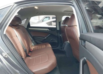 Volkswagen Passat B8 2021 Volkswagen Passat 2021, 2.0T, po gradobiciu 2.0 Benzyna 174KM, zdjęcie 7