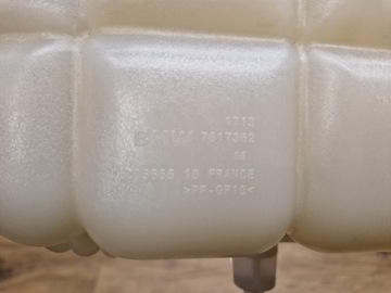 BMW F40 F39 F45 F48 F44 NÁDRŽ NÁDOBKA VYROVNÁVACÍ ZÁCPA  7617362