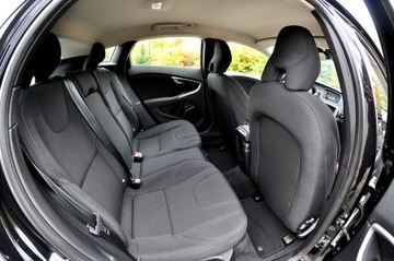 Volvo V40 II Hatchback Facelifting 2.0 D2 120KM 2017 Volvo V40 2,0 D2 2017 Rok Lift Full Led, zdjęcie 10