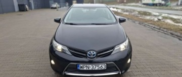Toyota Auris II 2014 Toyota Auris Toyota Auris 1.8 Hybryda 99KM, zdjęcie 1