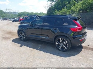 Volvo XC40 Crossover 2.0 T5 247KM 2020 Volvo XC 40 T5 R-DESIGN 2020, od ubezpieczalni 2.0 Benzyna 248KM, zdjęcie 3
