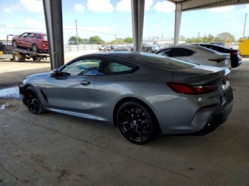 BMW Seria 8 II 2024 BMW Seria 8 BMW serii 8 840i Coupe z 2024 roku , od ubezpieczalni 3.0 335KM, zdjęcie 3