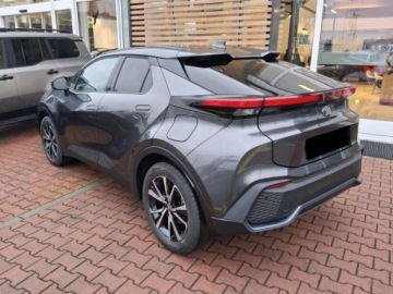 Toyota C-HR II SUV Plug-In 2.0 Hybrid Dynamic Force Plug-in  223KM 2025 Od ręki - Style 2.0 Hybrid Dynamic Force Plug-in 223KM | Podgrzewane fotele, zdjęcie 3