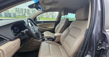 Hyundai Tucson III SUV 1.6 GDI 132KM 2017 Hyundai Tucson 102.000 km benzyna 2017r. Skora. 1.6 Benzyna 132KM, zdjęcie 38