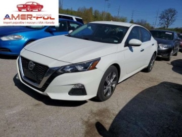 Nissan Altima V 2020