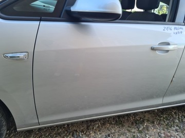 DVEŘE LEVÉ PŘEDNÍ OPEL ASTRA J Z176