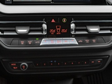 BMW Seria 1 F40 2022 BMW 118 DW3UG56#118i M Sport NAVI Ambient Cz.park, zdjęcie 18