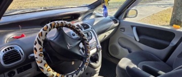 Citroen Xsara Picasso 1.6 HDi 90KM 2005 Citroen Xsara Picasso Citroen Xsara Picasso 1.6 HDI 2005r, climatronic 1.6, zdjęcie 4